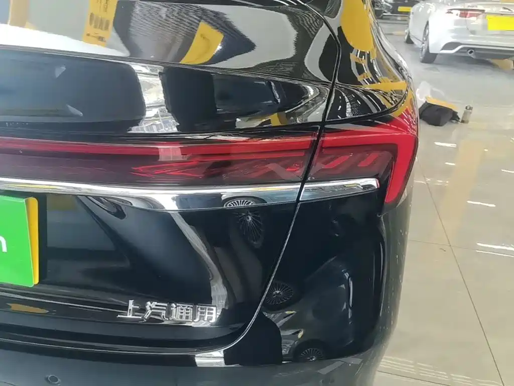 Buick LaCrosse 2024 2024 28T Yuezun Edition