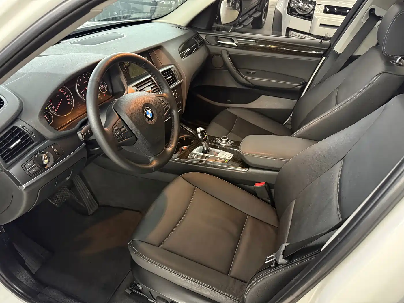 BMW X3 (Import) 2014 xDrive20i X Design Package фото 6