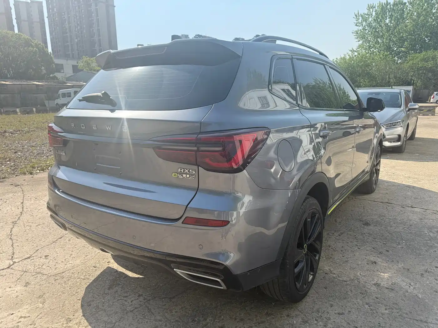 ROEWE RX5 NEW ENERGY