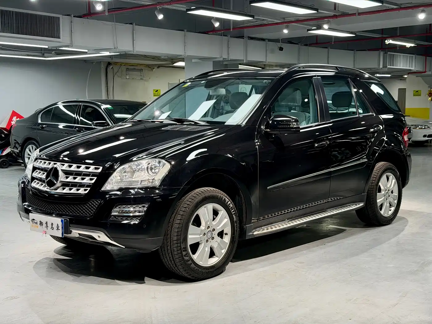 Mercedes-Benz M-Class 2010 ML 300 4MATIC