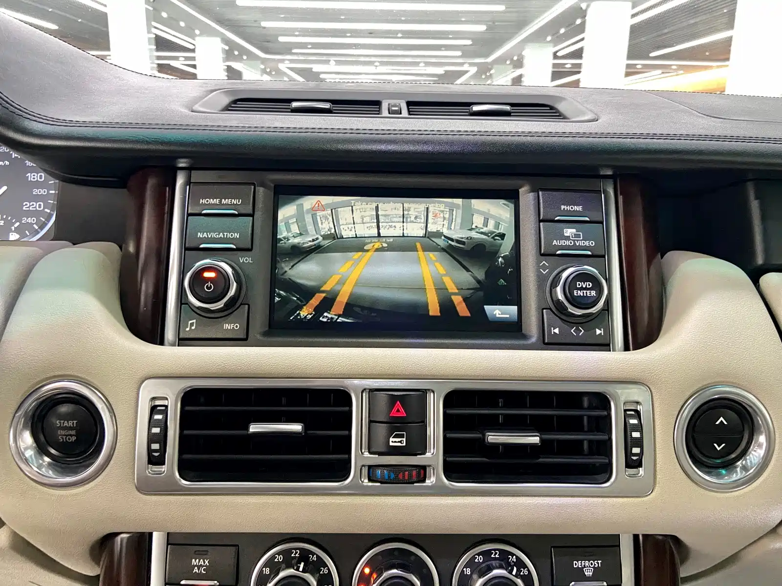Фото 14 - Land Rover Range Rover
