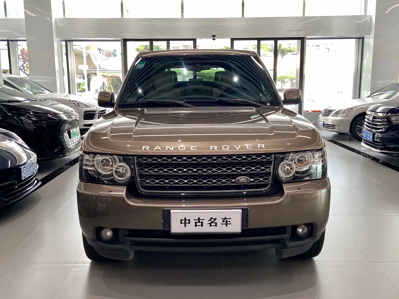 Фото 2 - Land Rover Range Rover