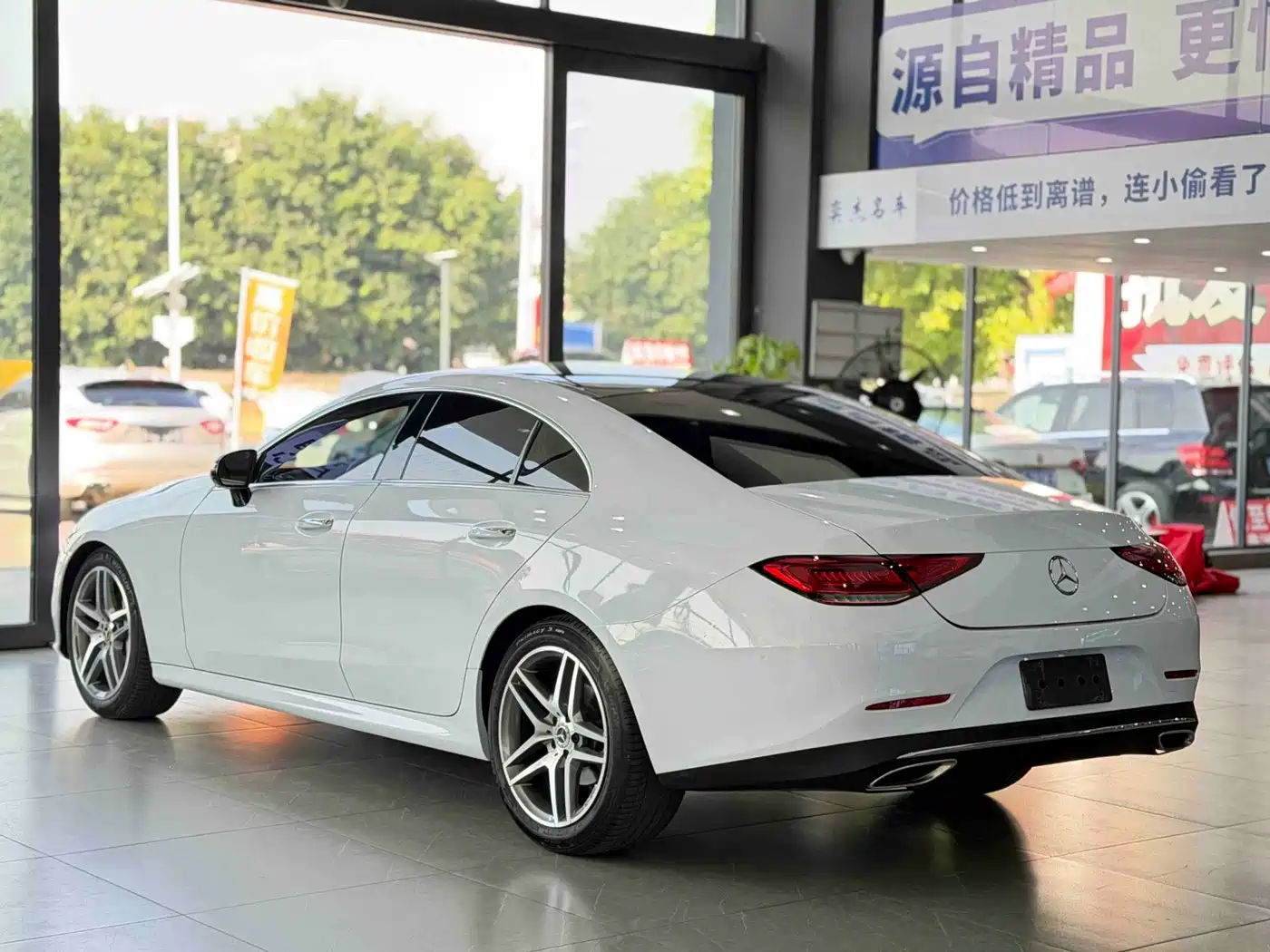 Mercedes-Benz CLS 2018 CLS 300 Dynamic фото 7