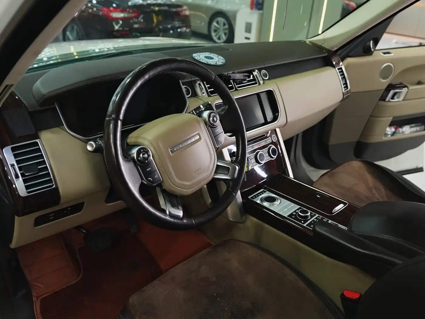 Land Rover Range Rover 2015 3.0 SC V6 Vogue фото 13