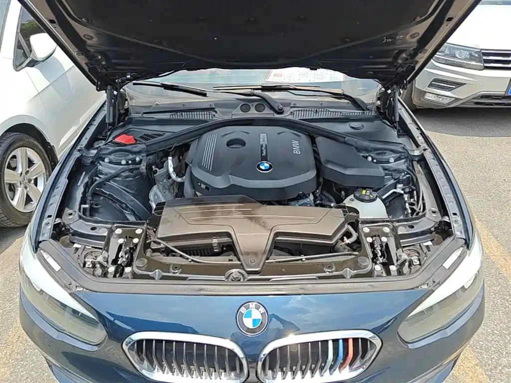 BMW 1 Series (Import) 2016 118i Leading фото 20