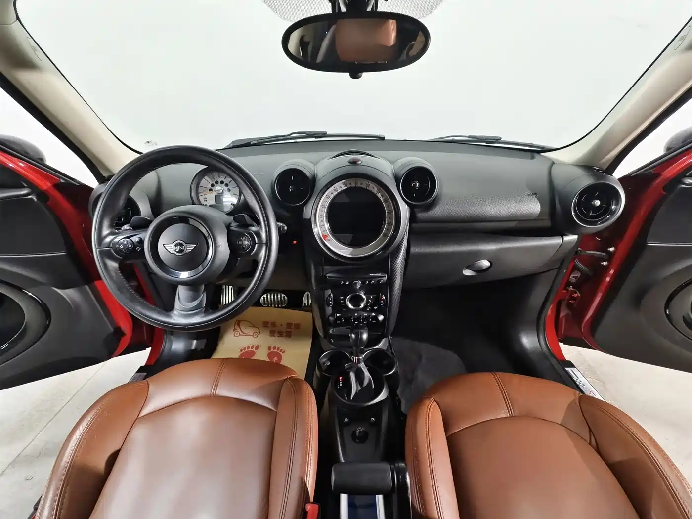 Фото 9 - MINI COUNTRYMAN