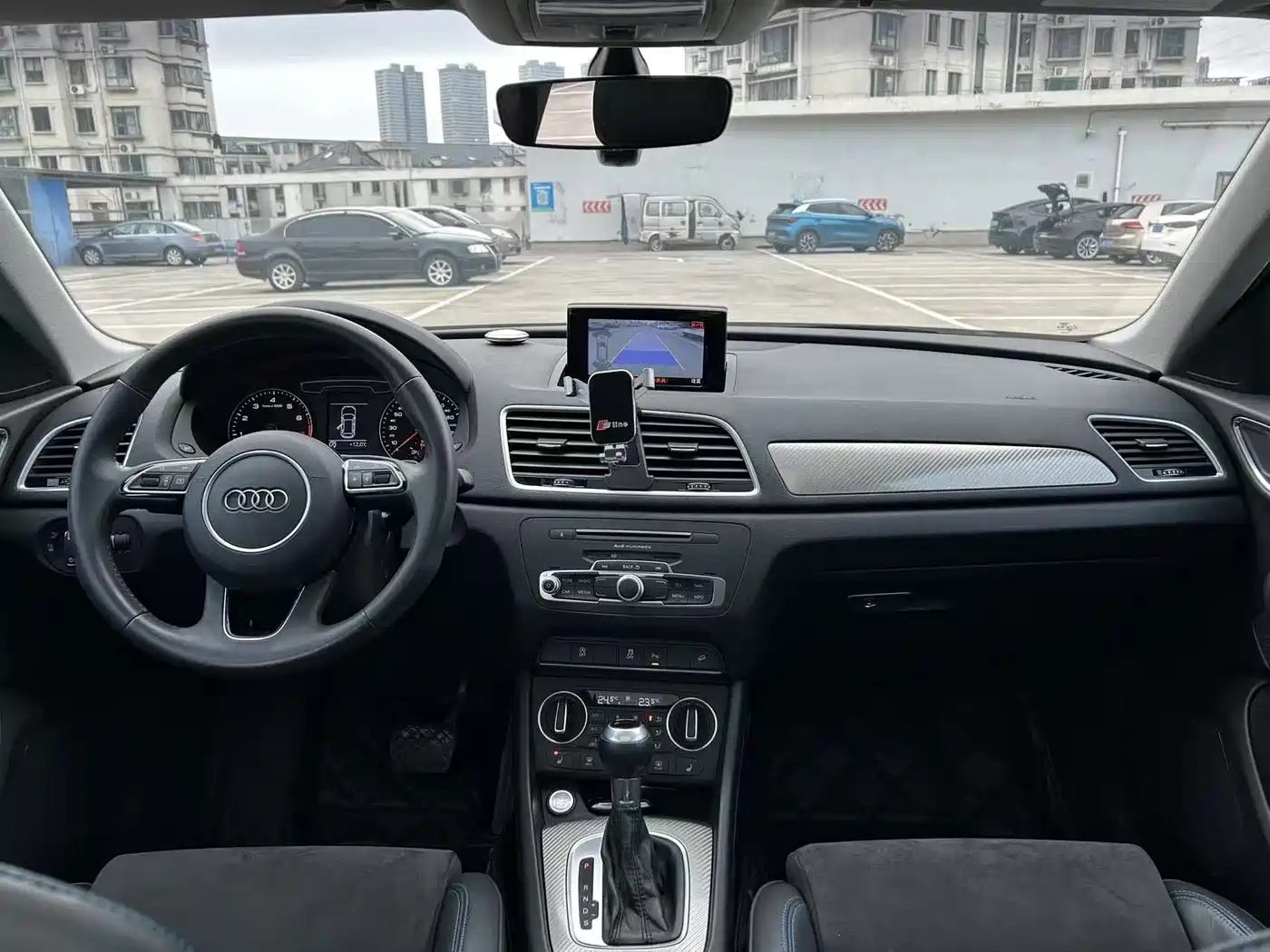 Audi Q3 2018 30th Anniversary Edition 35 TFSI Sport фото 5