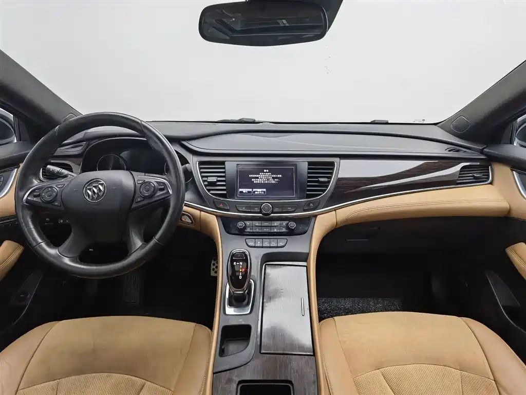 Buick LaCrosse 2016 Model 28T Luxury фото 5