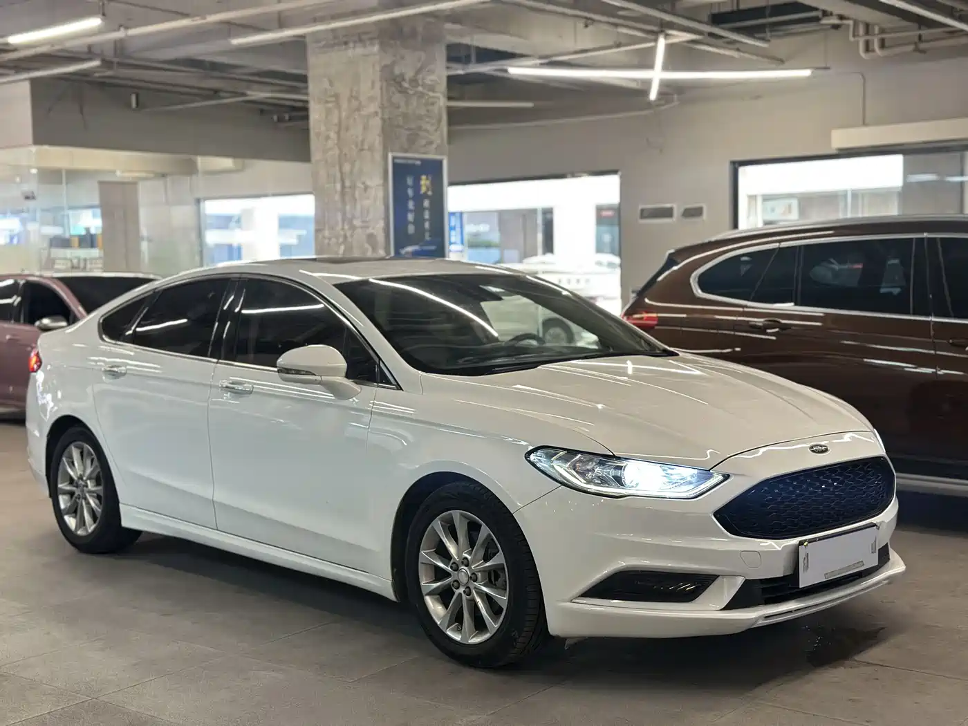 FORD MONDEO