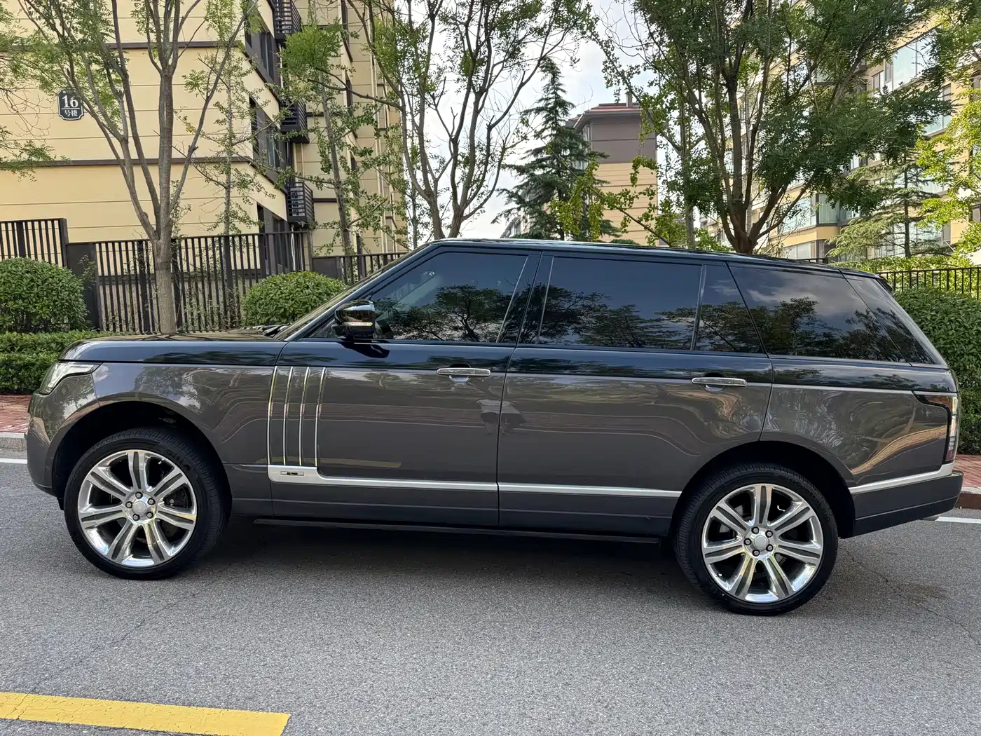 Фото 8 - Land Rover Range Rover