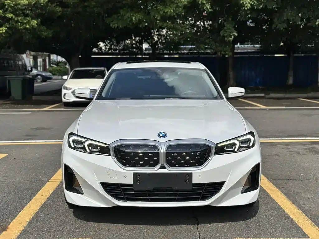 BMW i3 2022 2022 eDrive 35 L