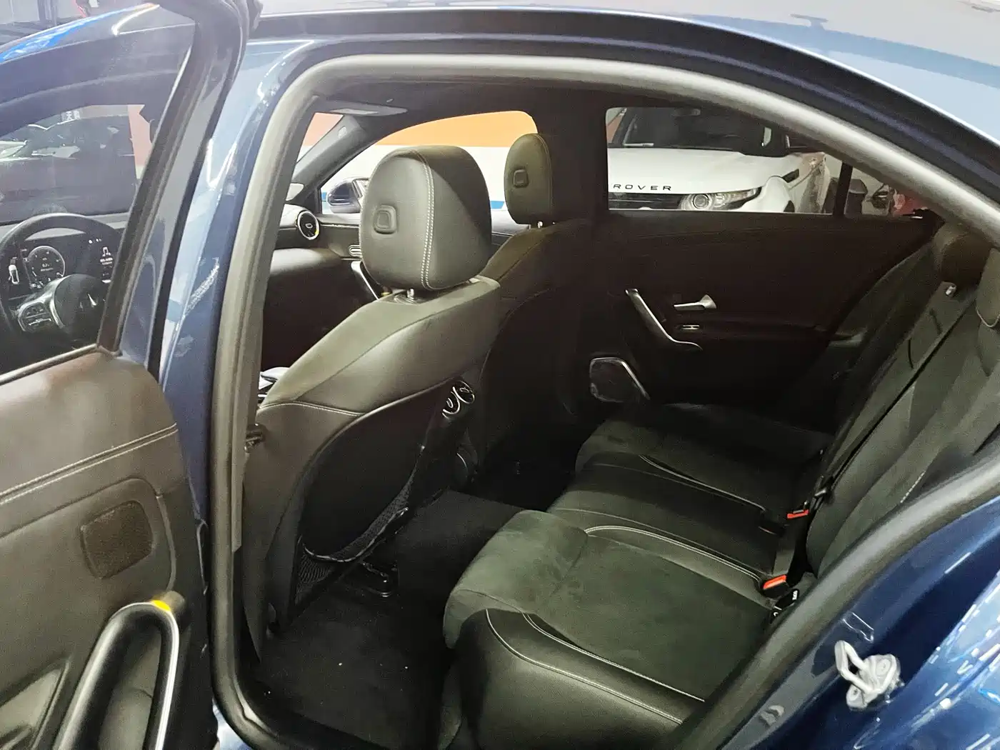 Mercedes-Benz A-Class 2019 A 200 L Sport Sedan фото 12