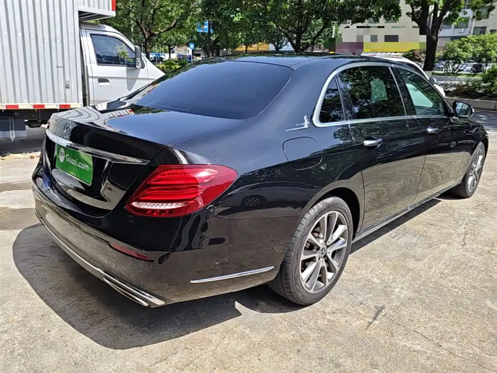 Mercedes-Benz E-Class 2016 E 300 L Fashion Type фото 7