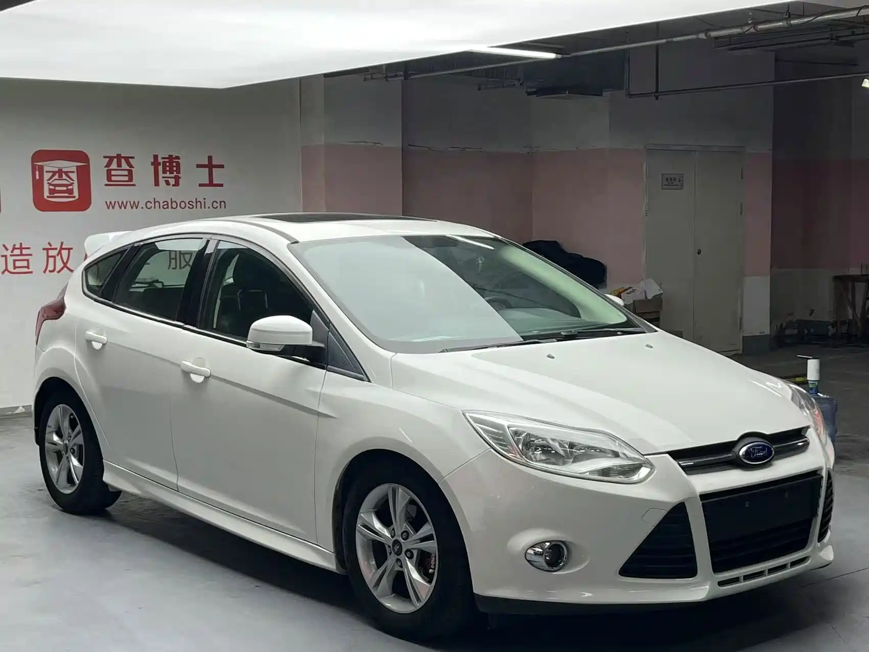 Фото 2 - Ford Focus