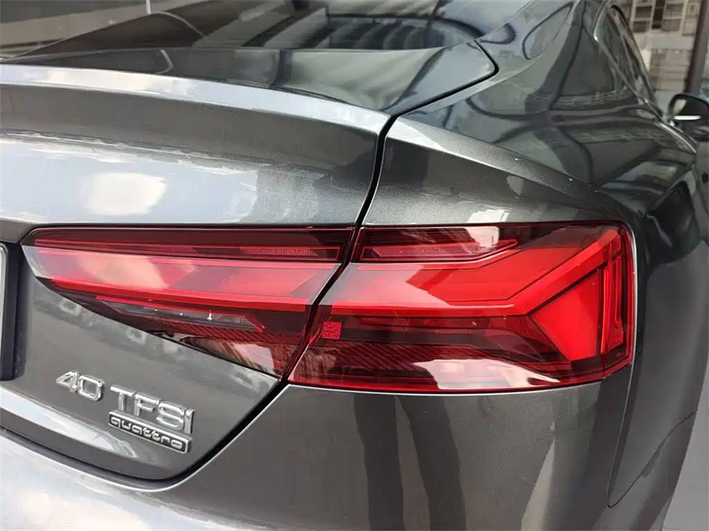 Audi A5 (Import) 2023 Sportback 40 TFSI quattro Luxury Dynamic фото 13