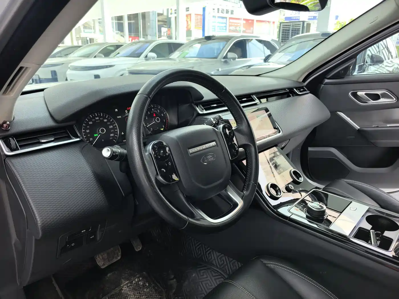 Land Rover Range Rover Velar 2018 P300 S фото 4