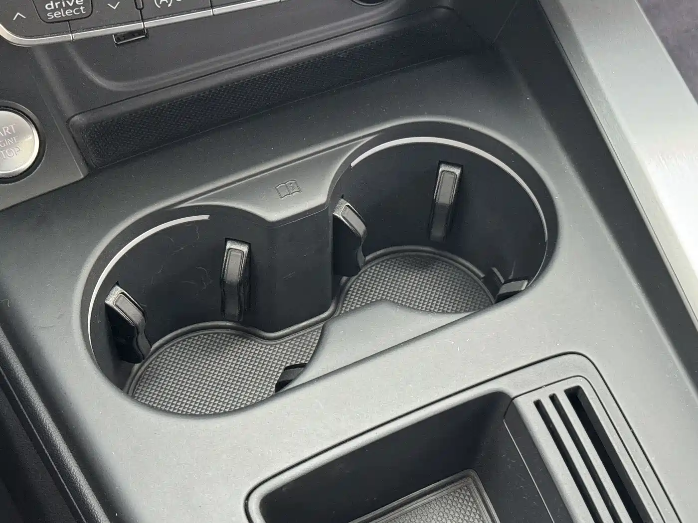Audi A4L 2020 40 TFSI Fashion Dynamic Edition фото 52