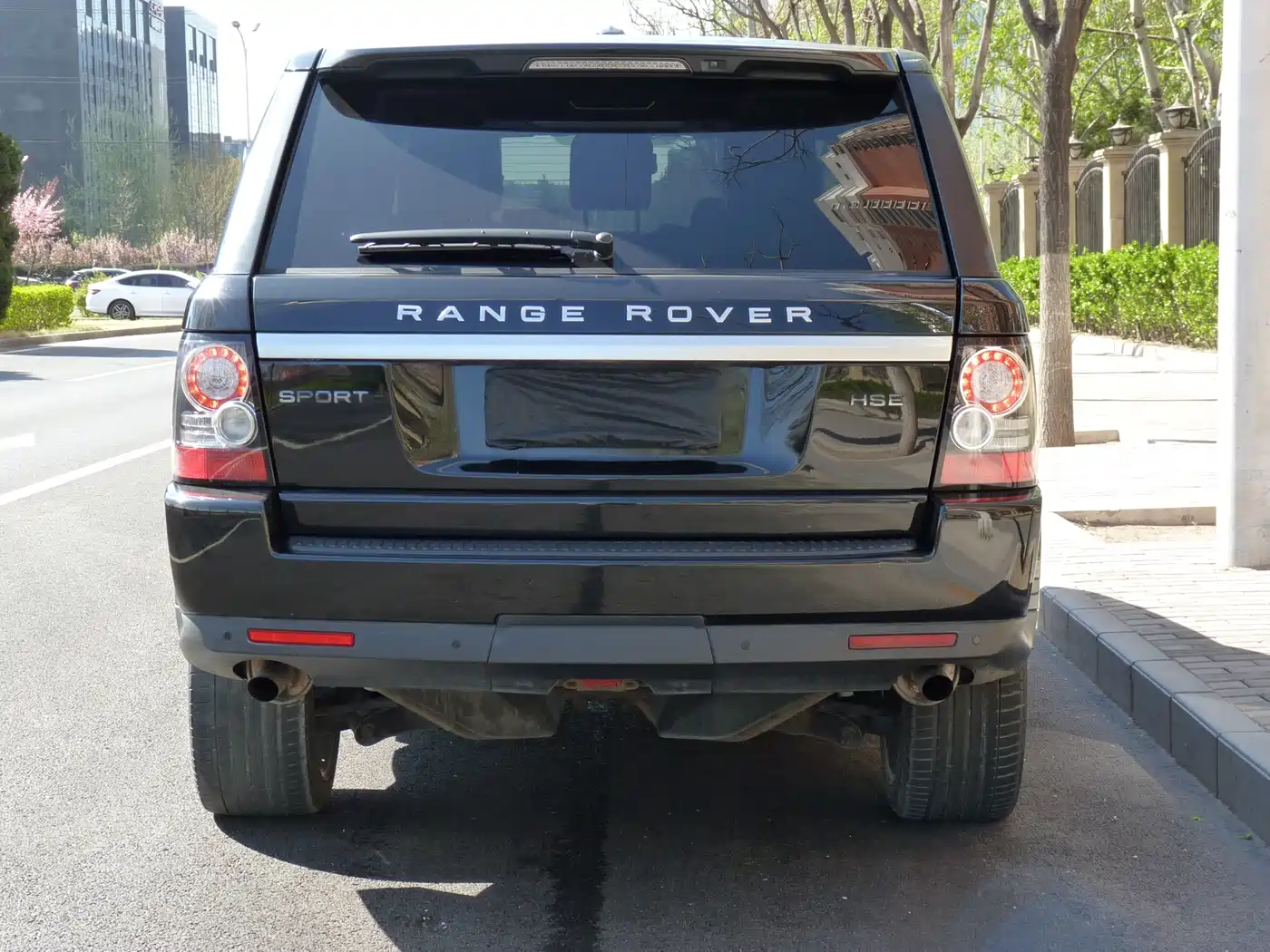 Land Rover Range Rover Sport 2013 5.0 NA V8 HSE фото 4