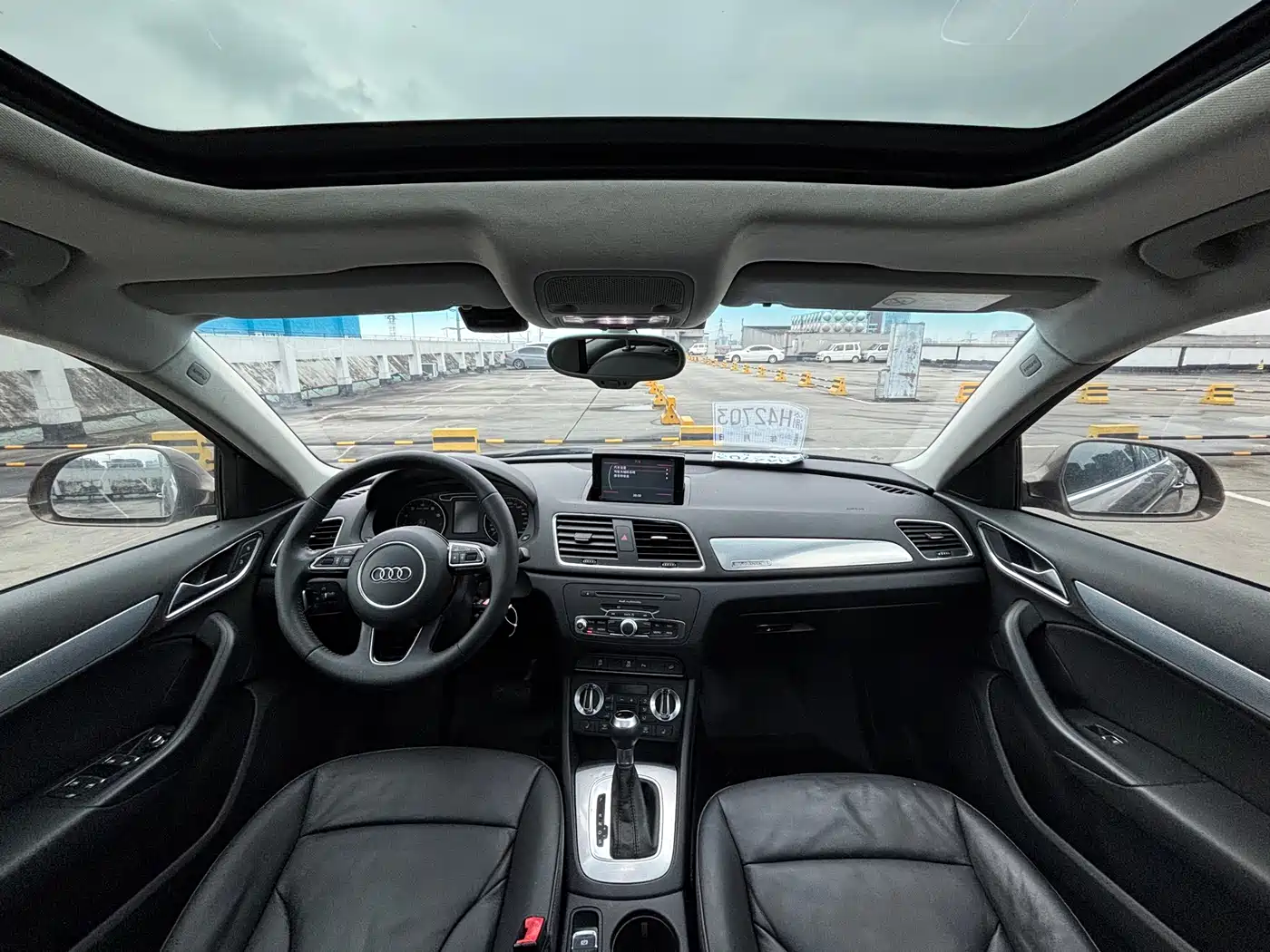 Audi Q3 2015 35 TFSI quattro Comfort фото 5