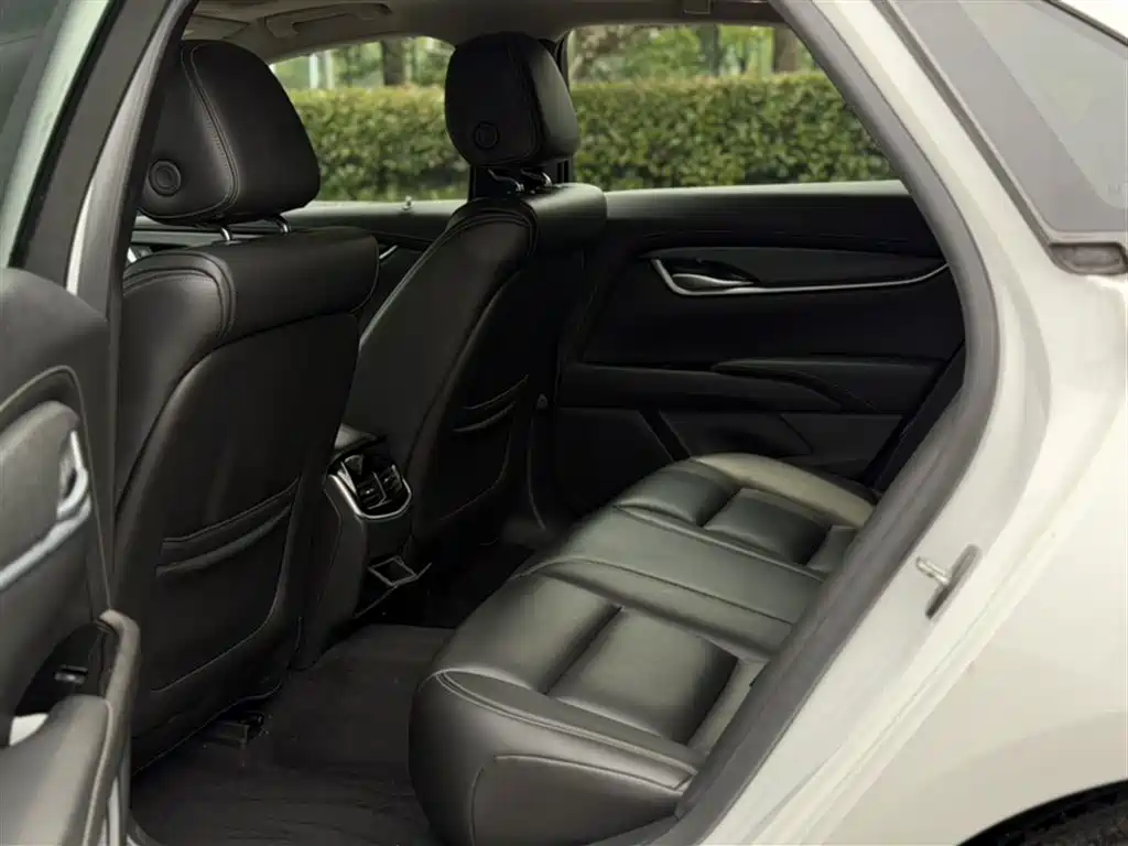 Cadillac XTS 2018 28T Technology фото 19