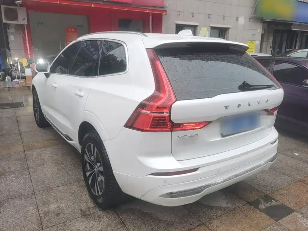 Photo 23 - Volvo XC60