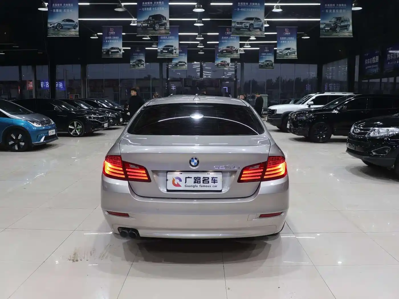 BMW 5 Series 2014 520Li Elegance фото 4
