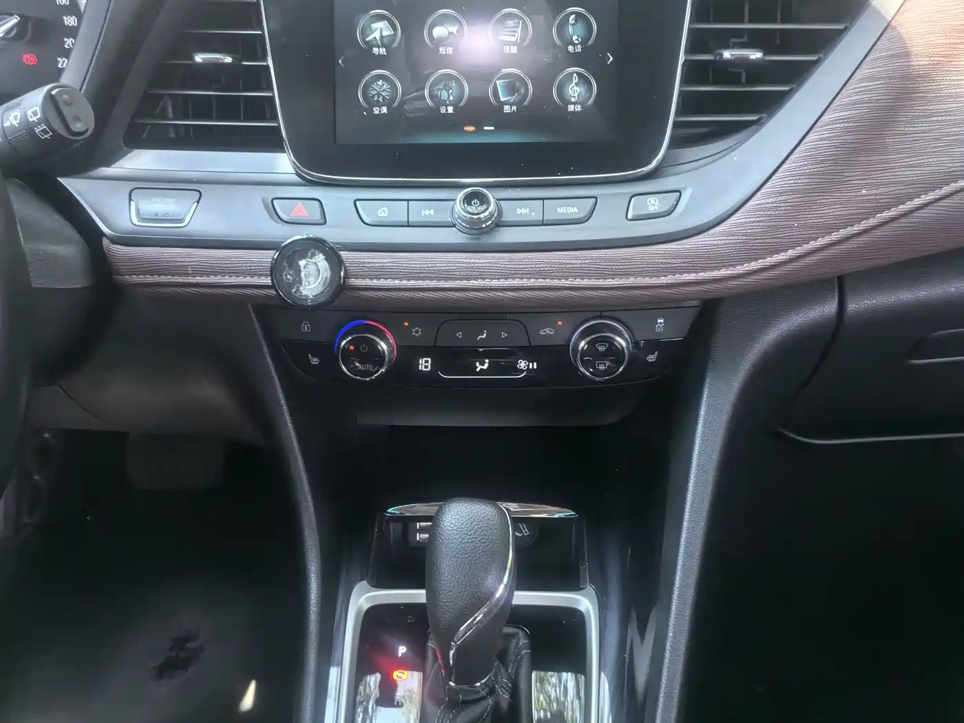 Buick GL6 2019 18T 6-seat Connected Luxury China VI фото 16