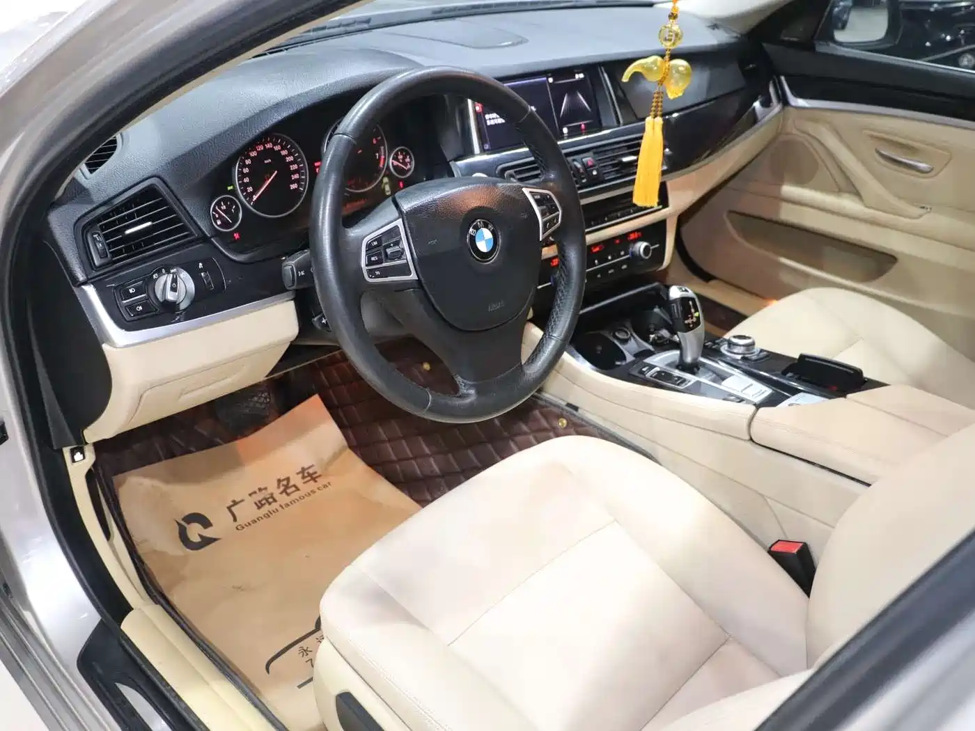 BMW 5 Series 2014 520Li Elegance фото 8