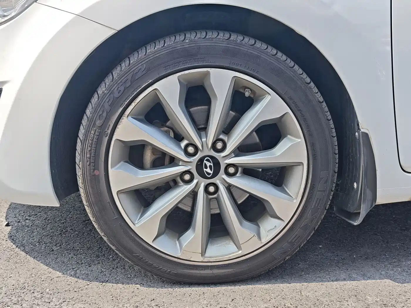 Hyundai Langdong 2016 1.6L Automatic Premium Edition фото 14