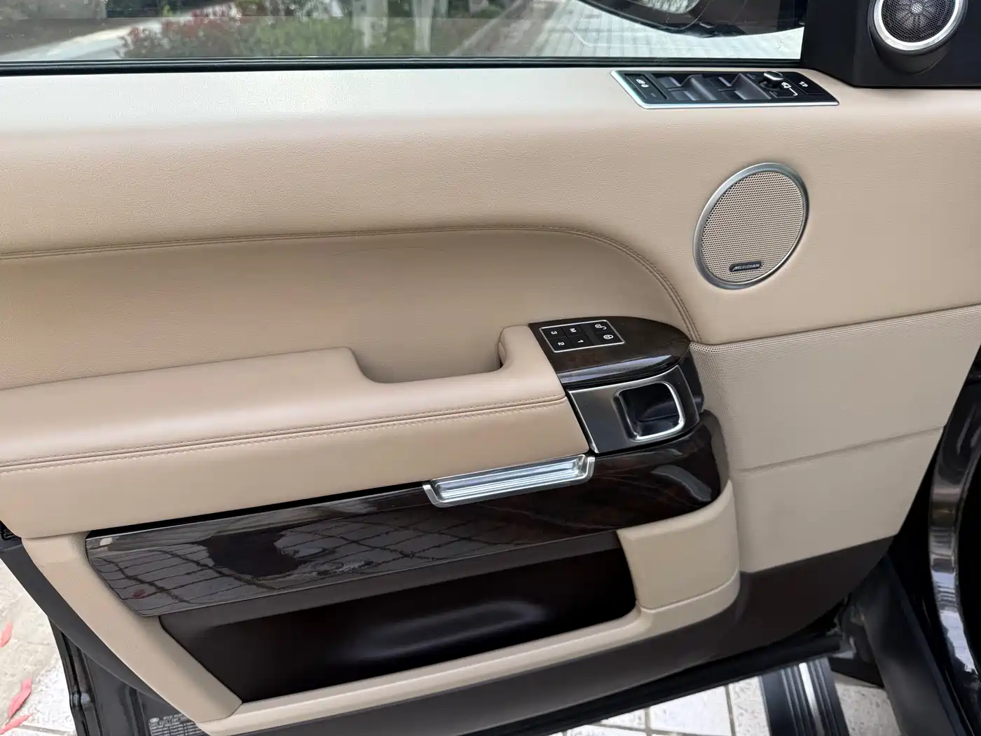 Land Rover Range Rover 2013 5.0 SC V8 Vogue SE фото 9