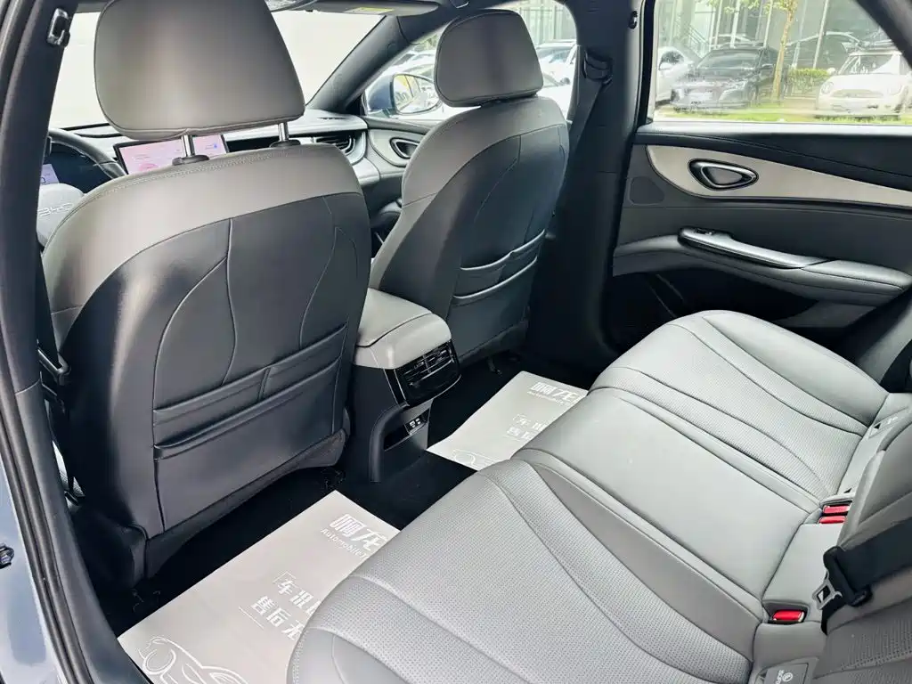 BYD Seal 07 DM-i 2025 2025 DM-i 1.5L 70km Elite