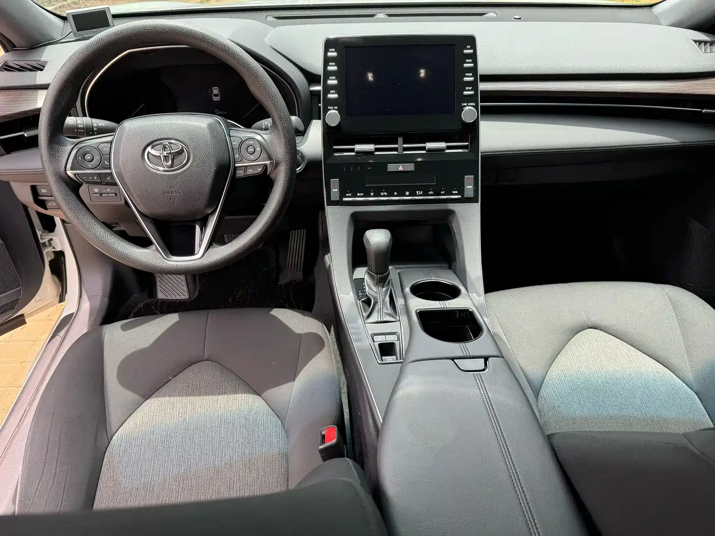 Toyota Avalon 2019 2.0L Progressive Edition (China VI) фото 4