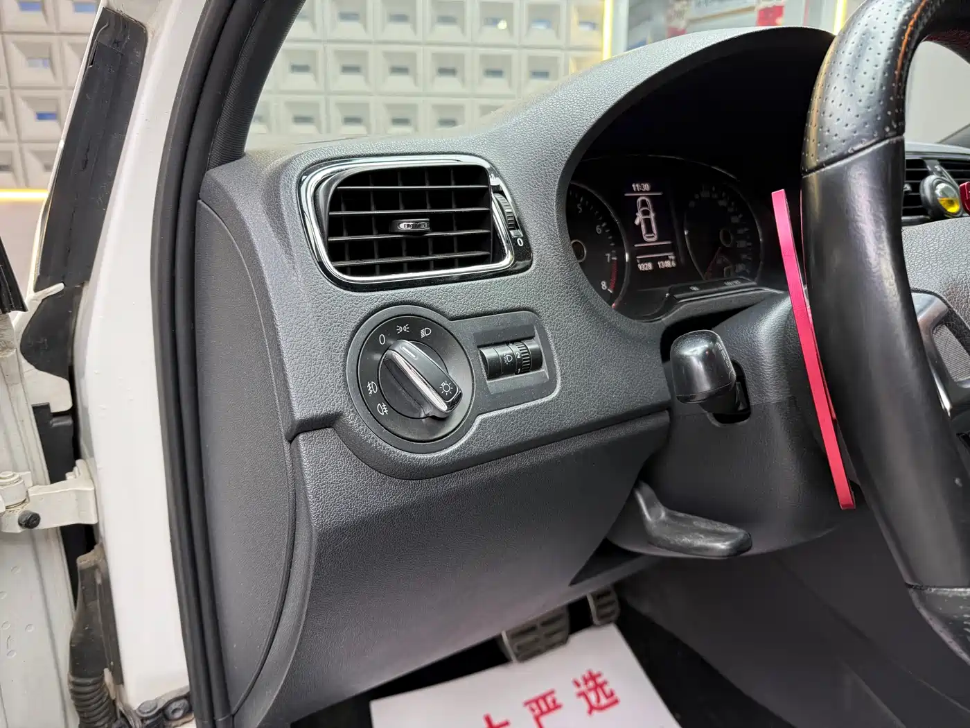 Volkswagen Polo 2012 1.4TSI GTI фото 5