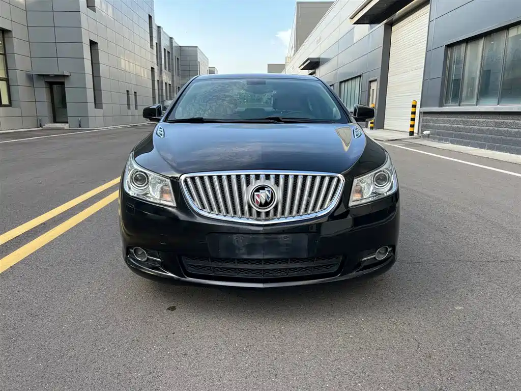 Buick LaCrosse 2012 2012 2.4L SIDI Luxury Edition