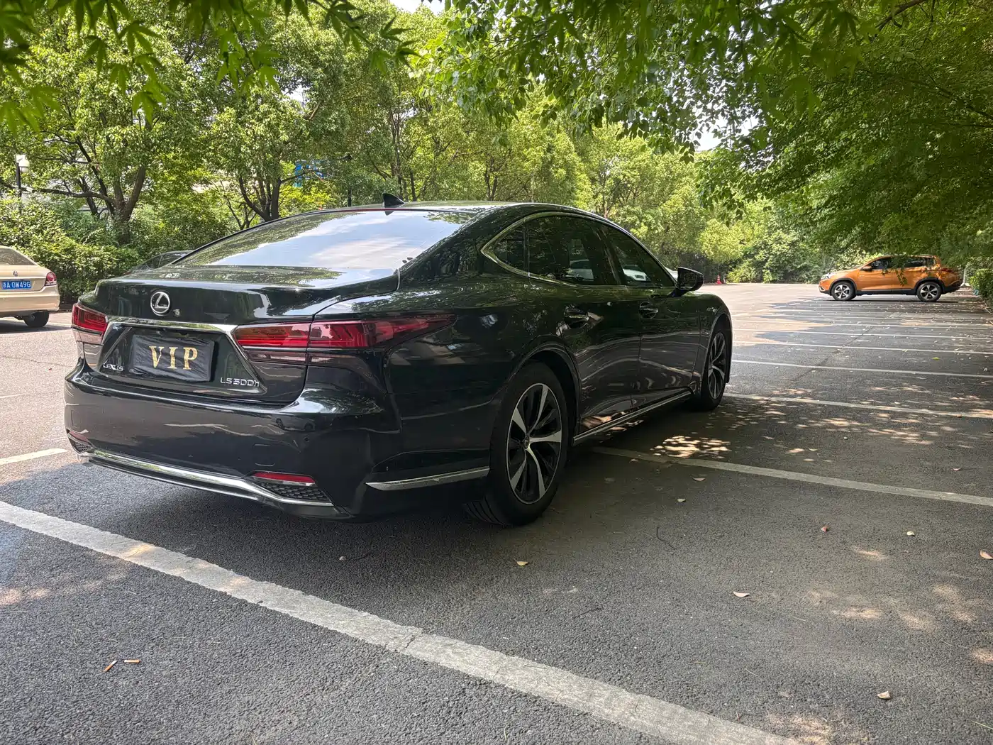 Lexus LS 2024 Model 500h Excellence Edition фото 4