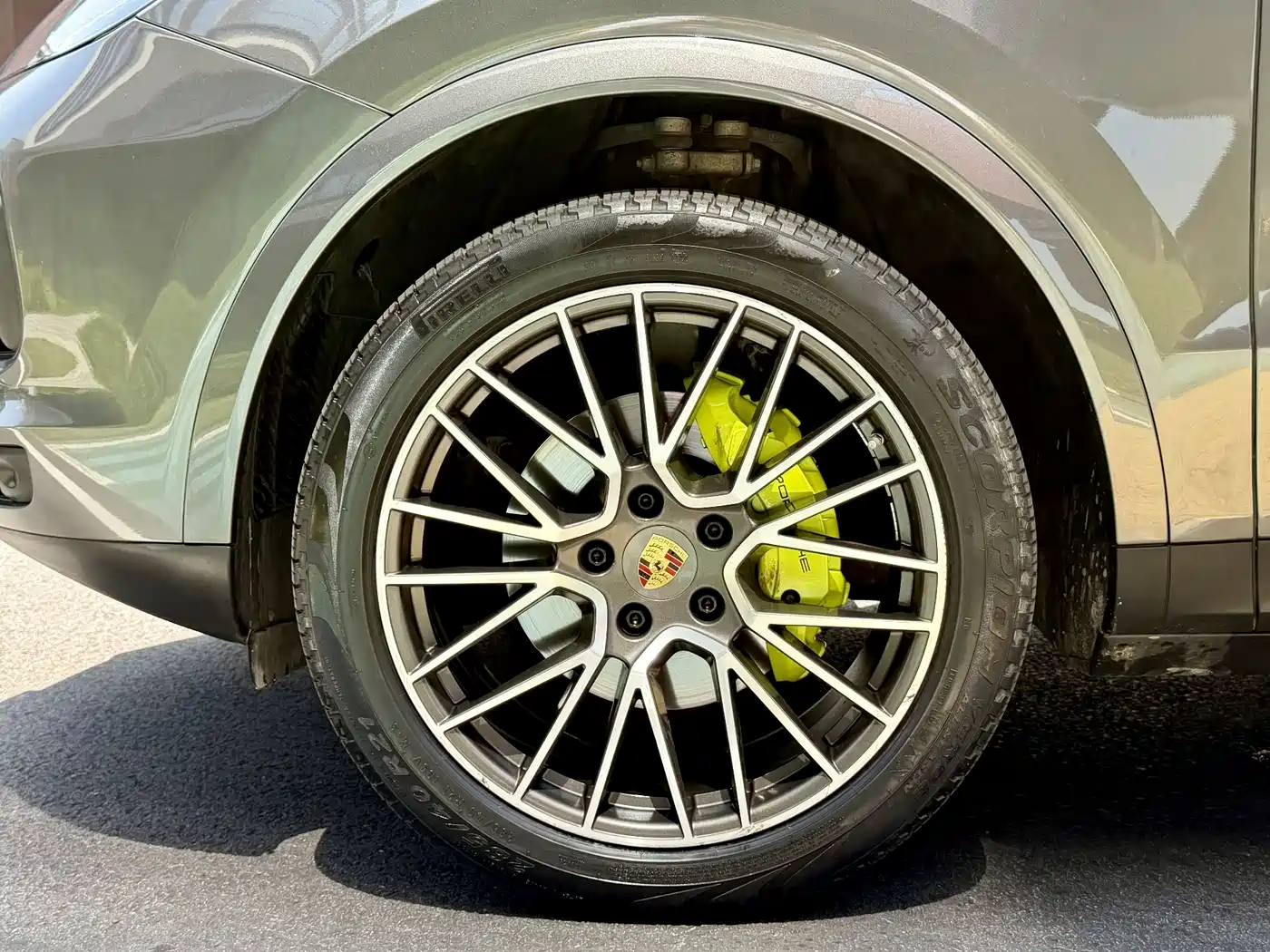 Porsche Cayenne New Energy 2021 Cayenne E-Hybrid 2.0T фото 17