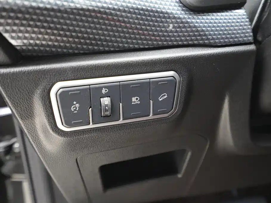 Haval F7 2021 2.0T AWD i-Joy фото 6