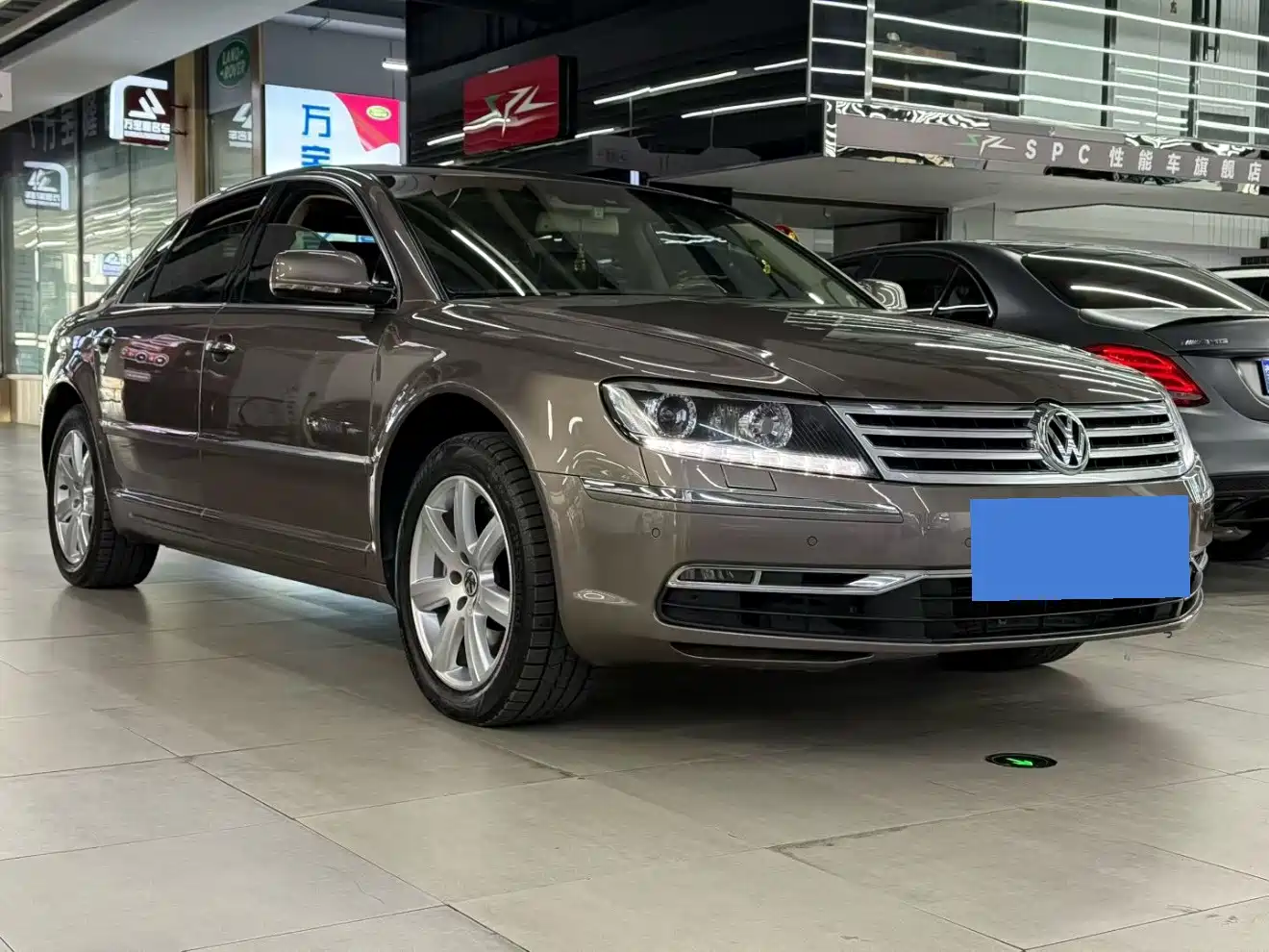 Volkswagen Phaeton 2012 2011 3.6L V6 5-seat Extended Business Edition