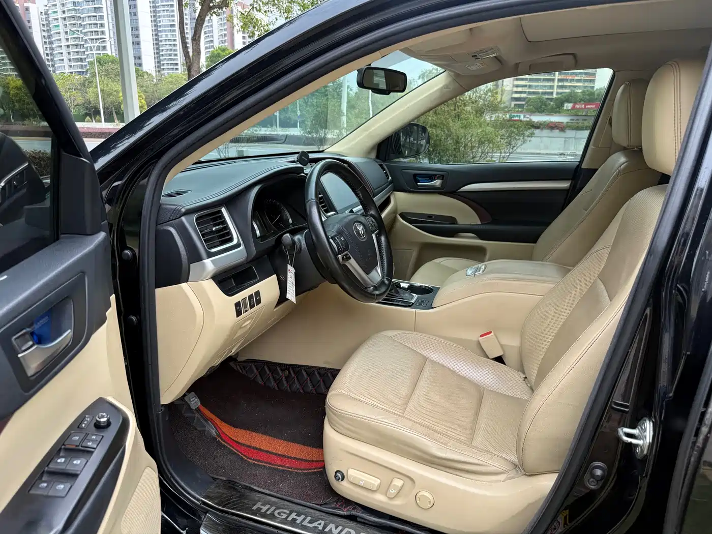 Toyota Highlander 2017 2.0T 4WD Premium 7-Seater фото 4