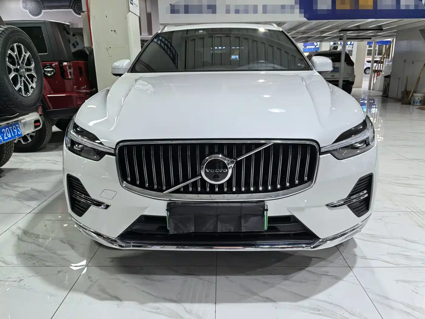 VOLVO XC60 PLUG IN HYBRID