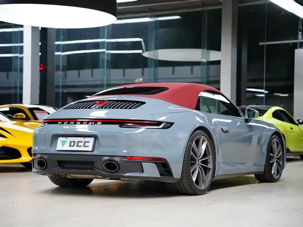 Porsche 911 2022 Carrera 4S Cabriolet 3.0T фото 6