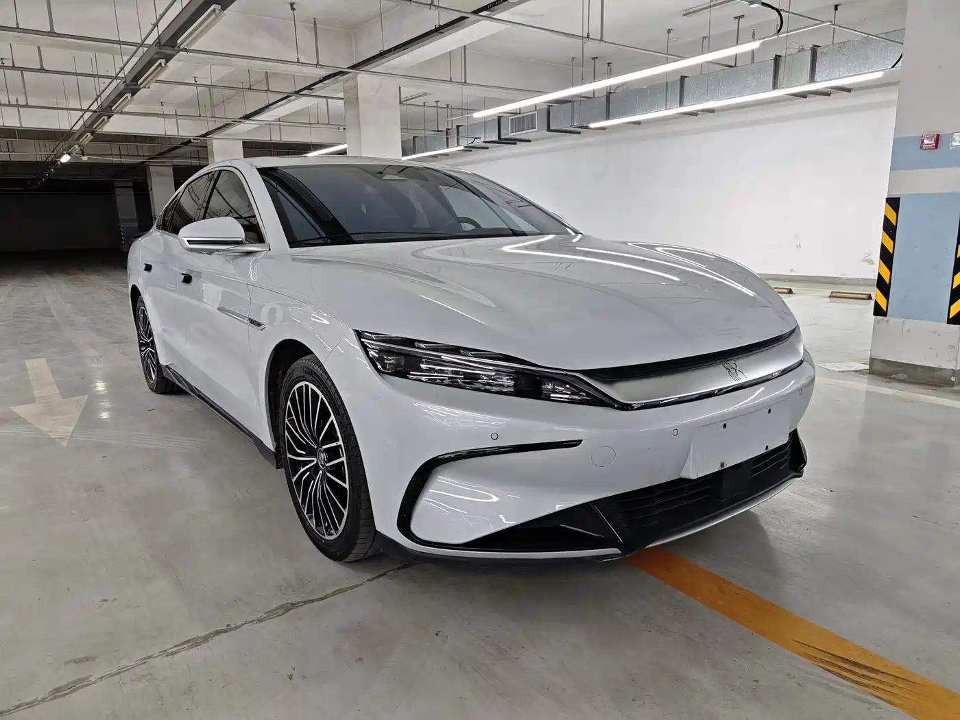 BYD Han 2024 EV Glory Edition 506KM FWD Premium фото 3