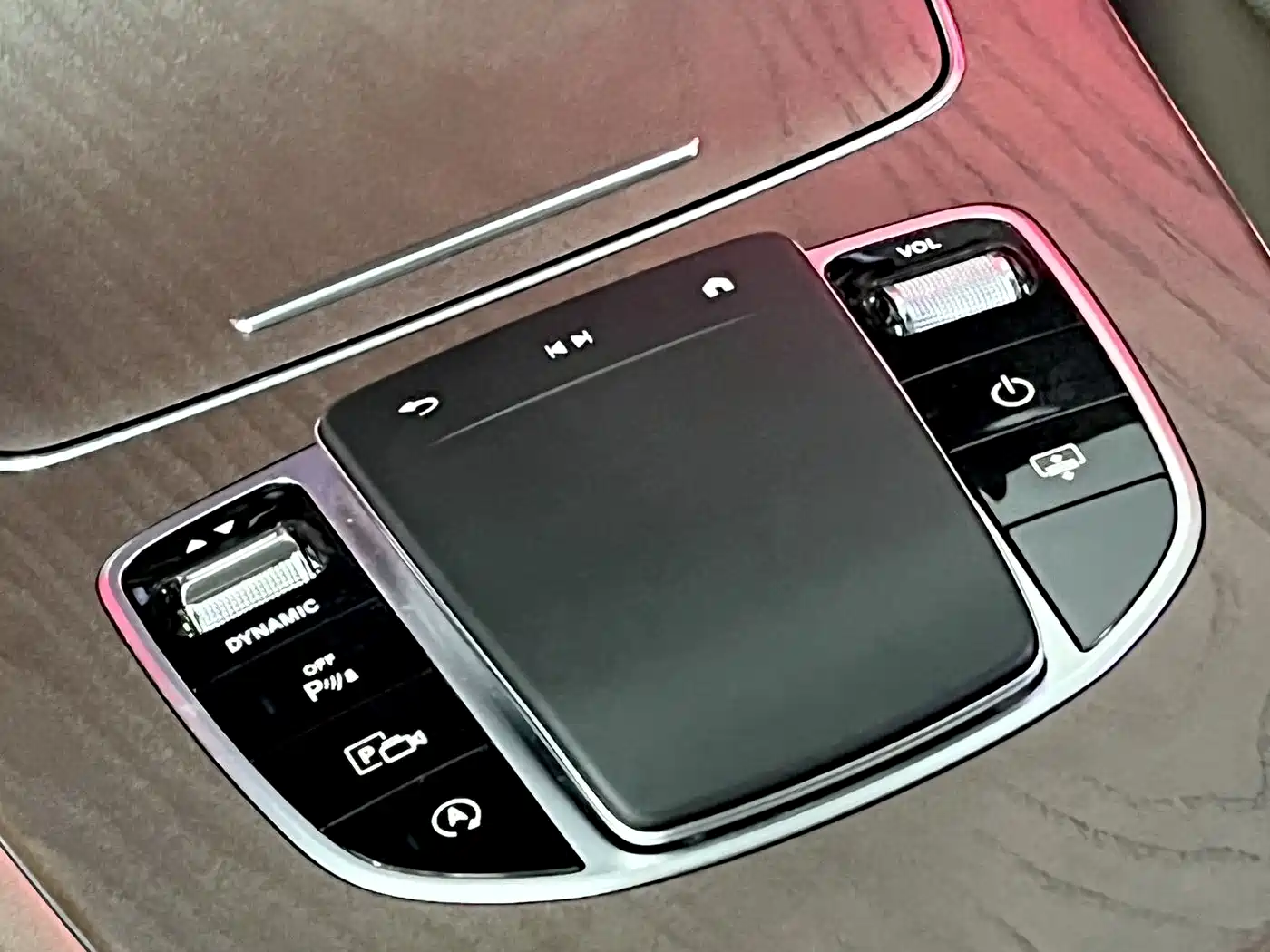 Mercedes-Benz E-Class, миниатюра 10