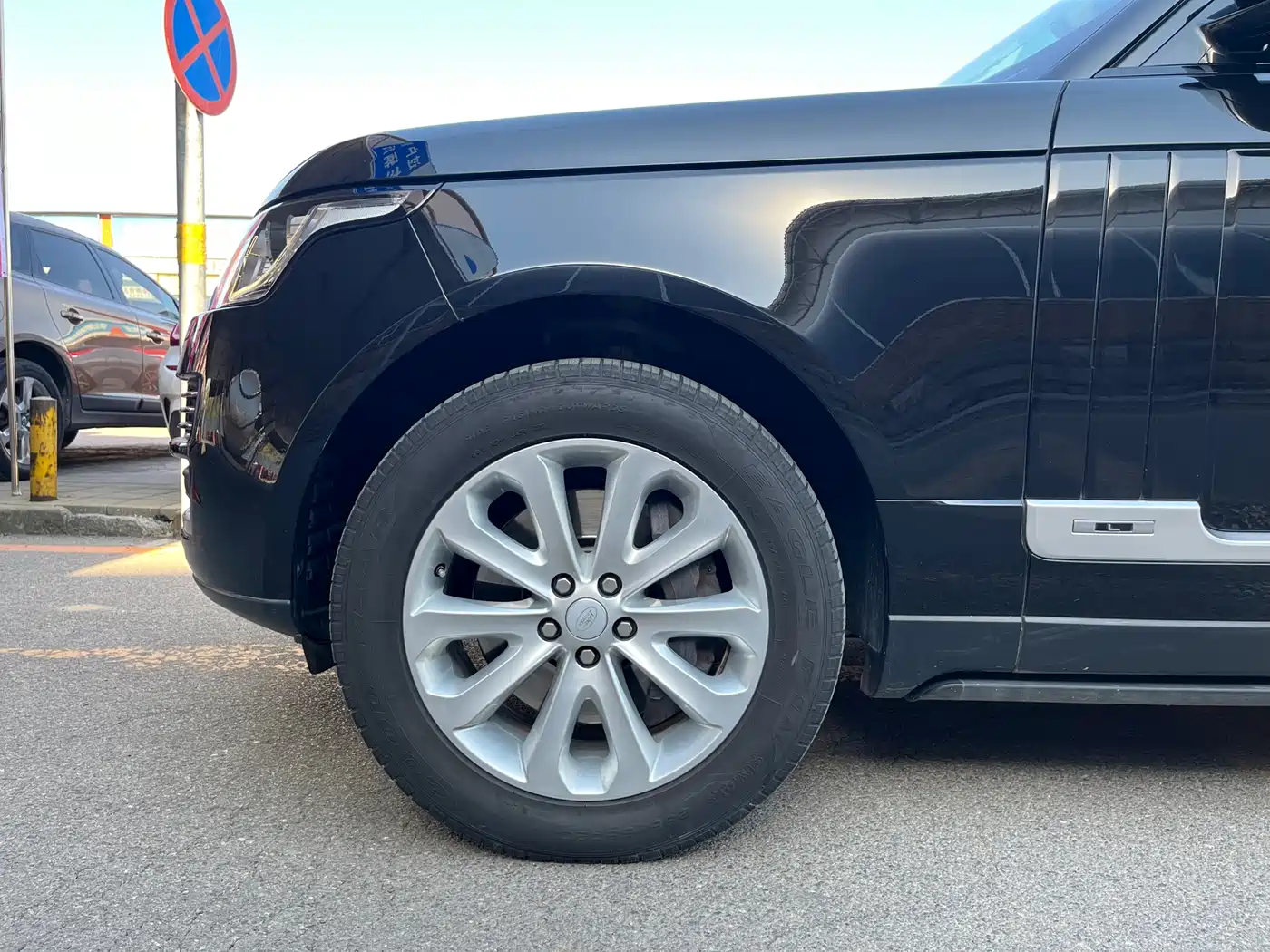 Land Rover Range Rover 2017 3.0 SC V6 Vogue LWB (Long Wheelbase) фото 26
