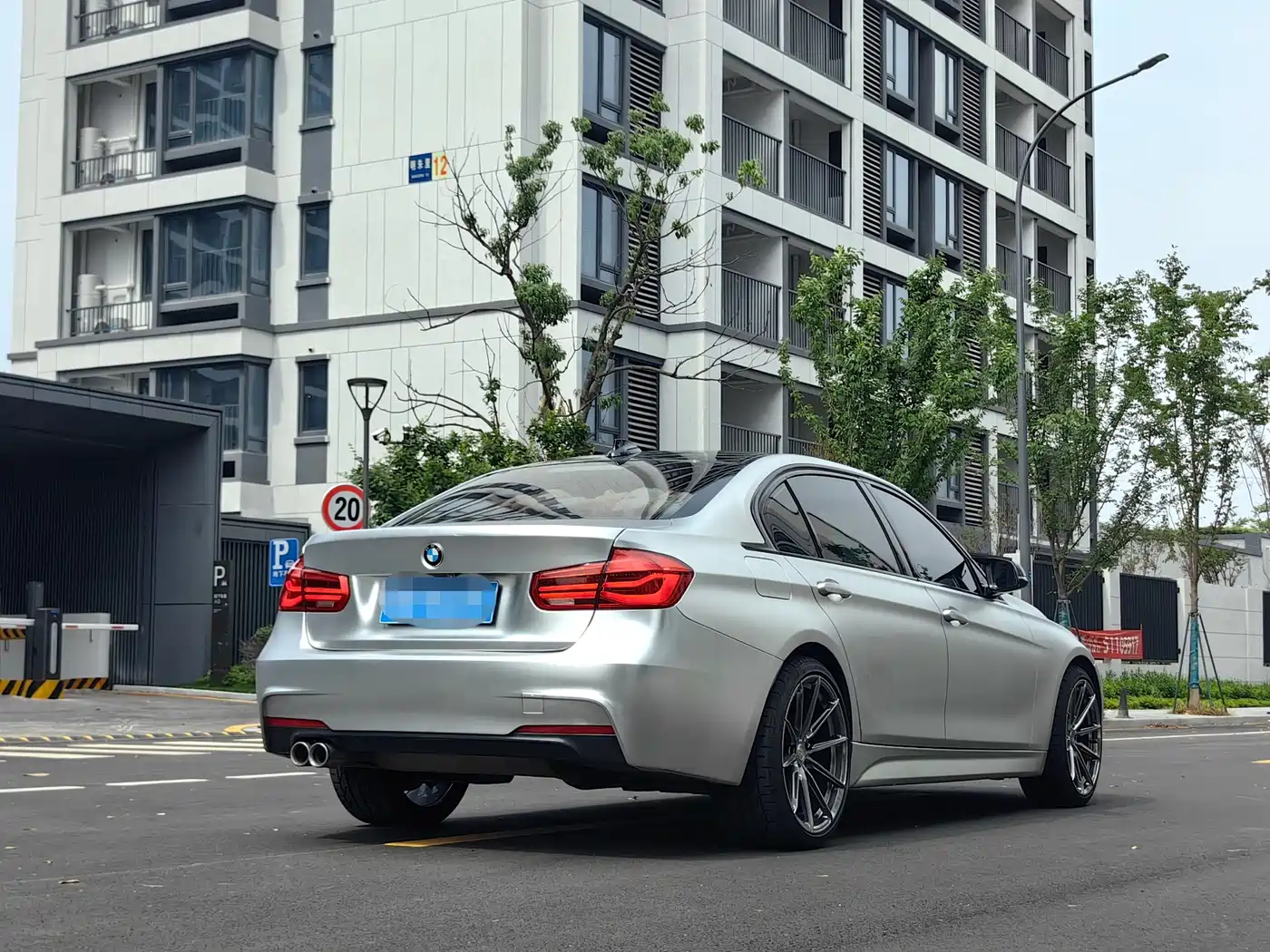 BMW 3 Series 2019 320Li M Luxury Package фото 9