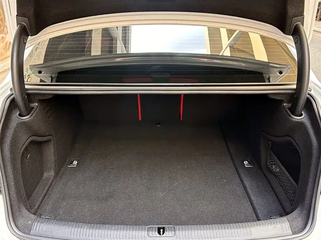 Audi A4L 2019 40 TFSI Progressive (China VI) фото 8