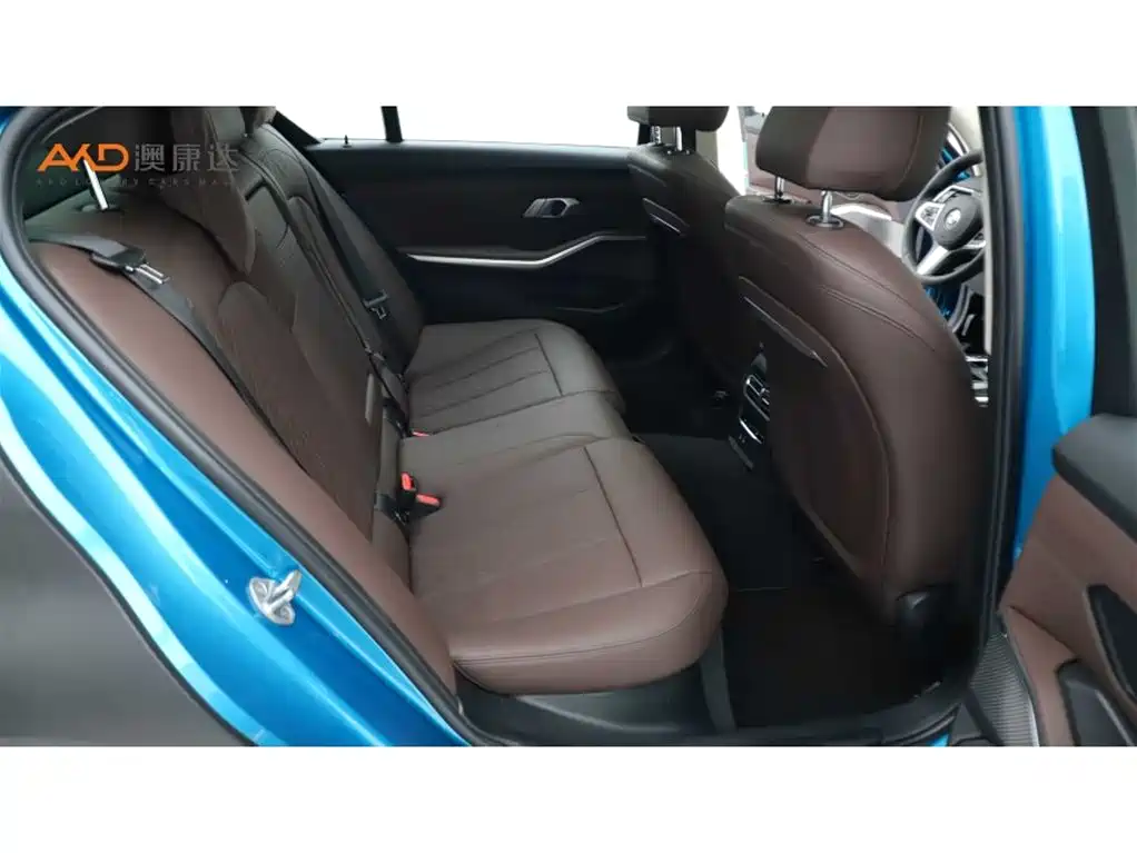 BMW 3 Series 2023 325Li M Sport Package фото 8