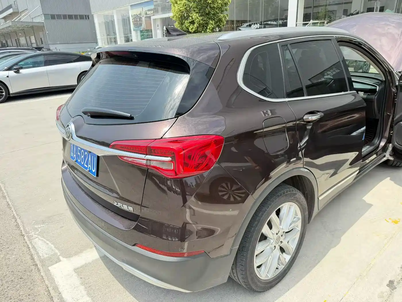 Buick Envision Plus 2020 28T AWD Elite фото 3