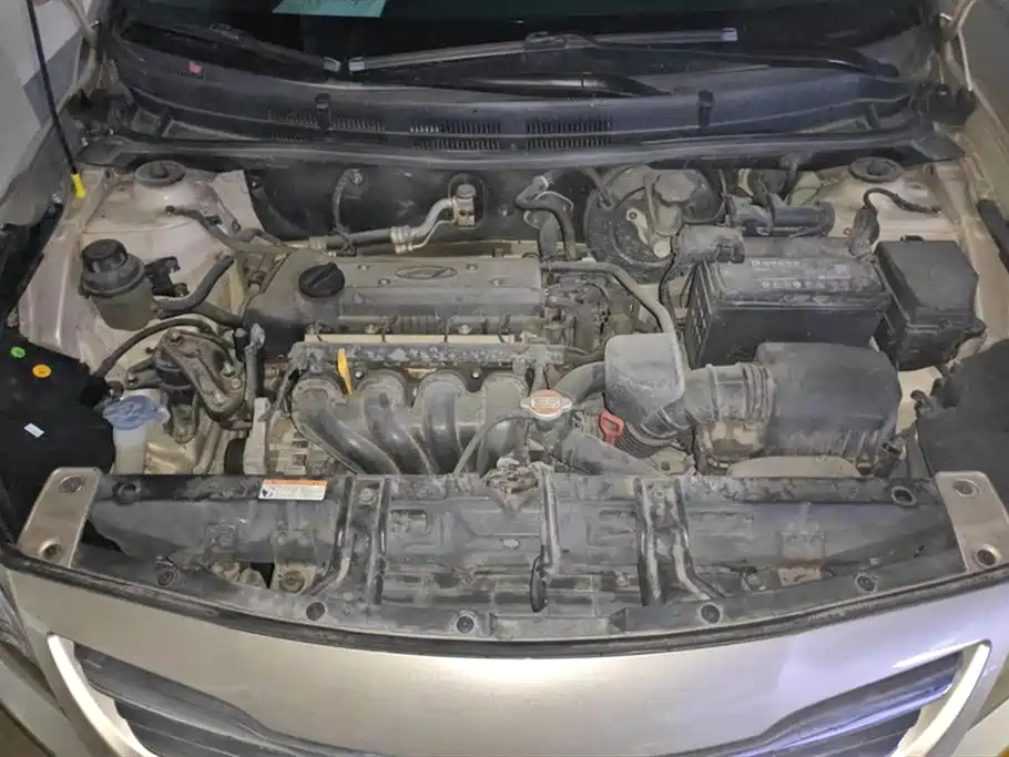 Hyundai Verna 2014 1.4L Automatic Smart GLS фото 10