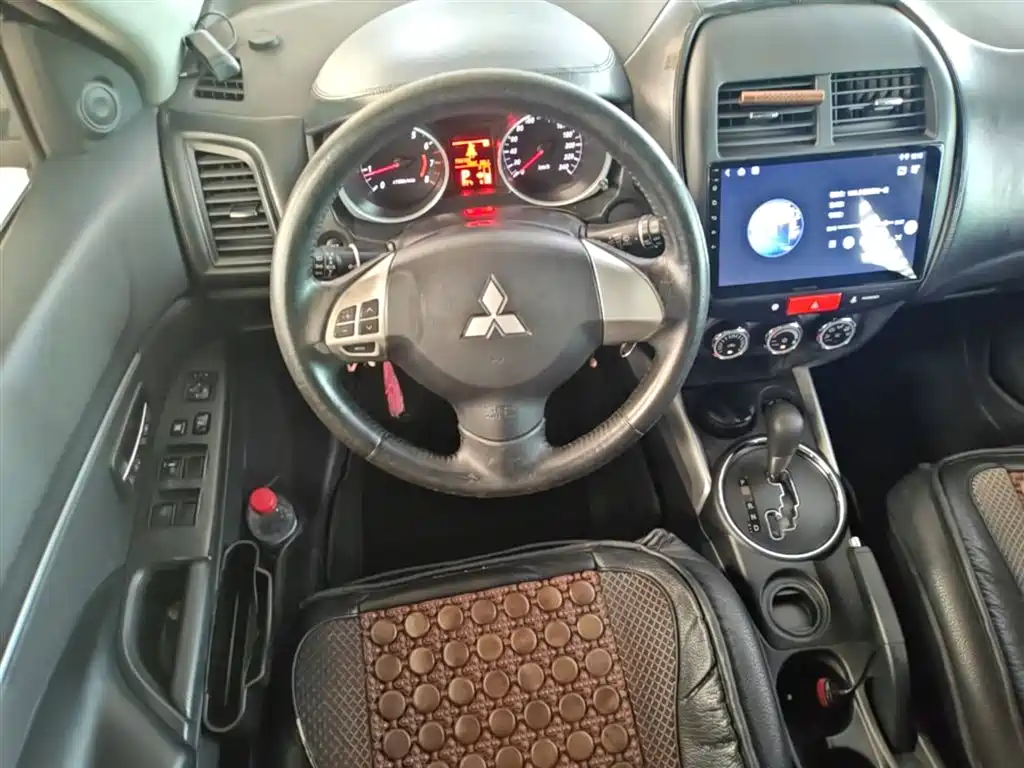 Mitsubishi ASX 2013 2.0L CVT 2WD Elite фото 17